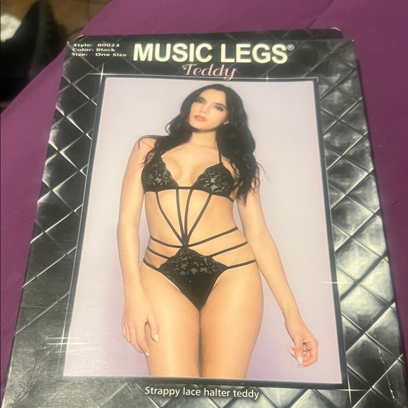 Music Legs Black Strappy Lace Teddy - Picture 2 of 4